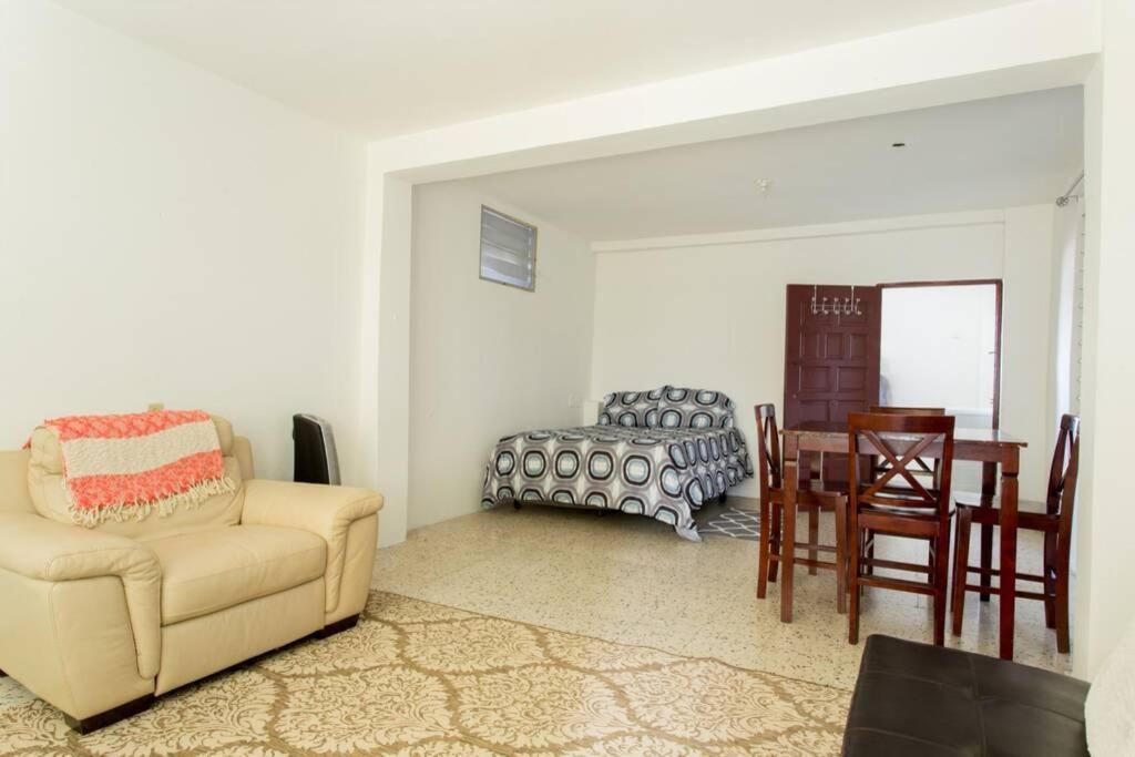 Апартаменти Chill Family And Friend Escape With Wrap Around Porch Ріо-Гранде Екстер'єр фото